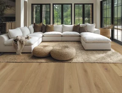 Dubai-home-living-room-with-wooden-flooring